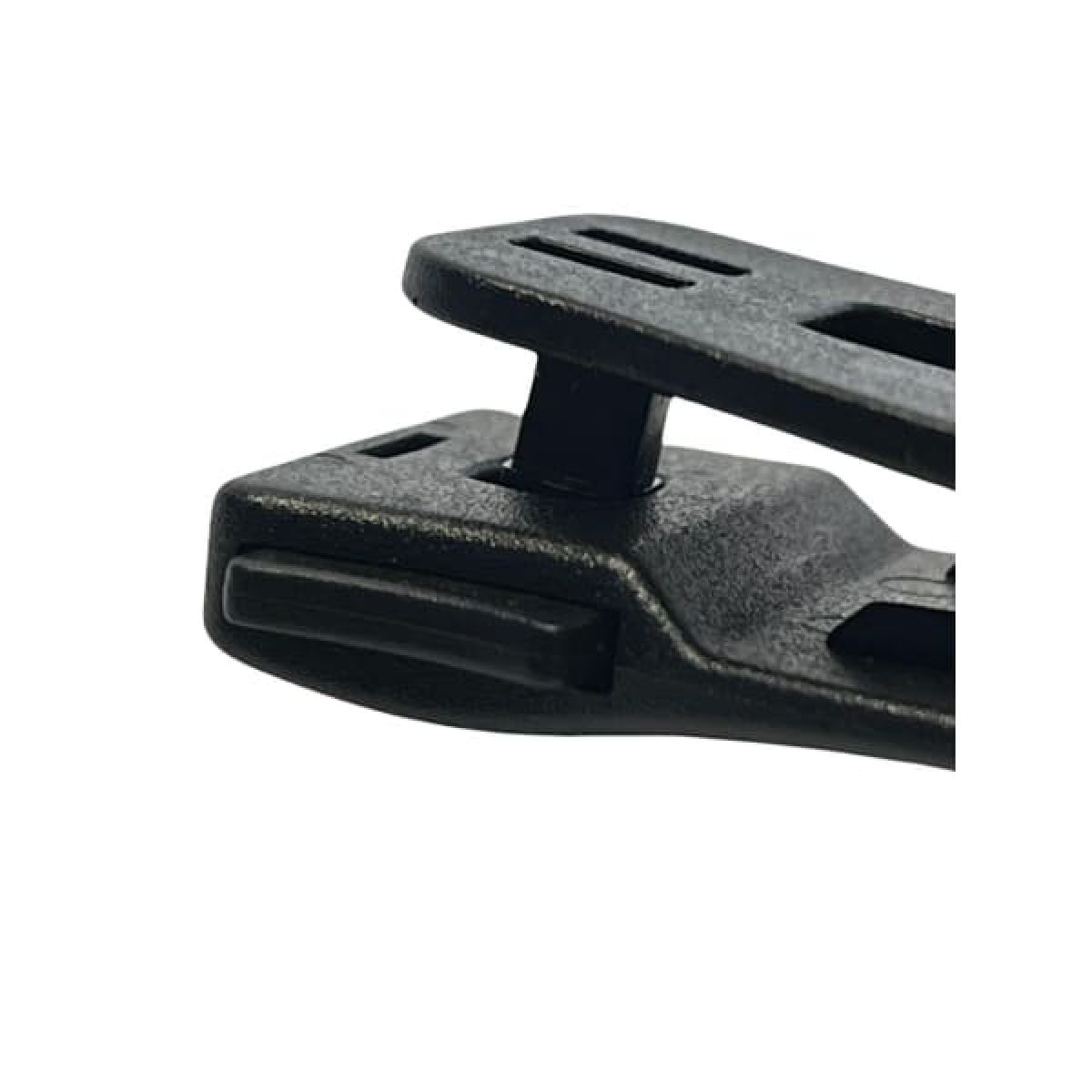 Attache Molle Lock — interface de fixation modulaire SmartBag